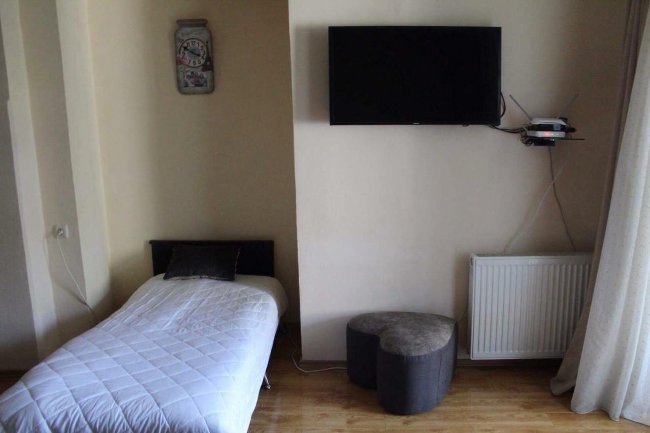 Apartment In Old Tbilisi Orbeliani Square Extérieur photo