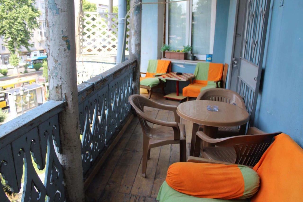 Apartment In Old Tbilisi Orbeliani Square Extérieur photo
