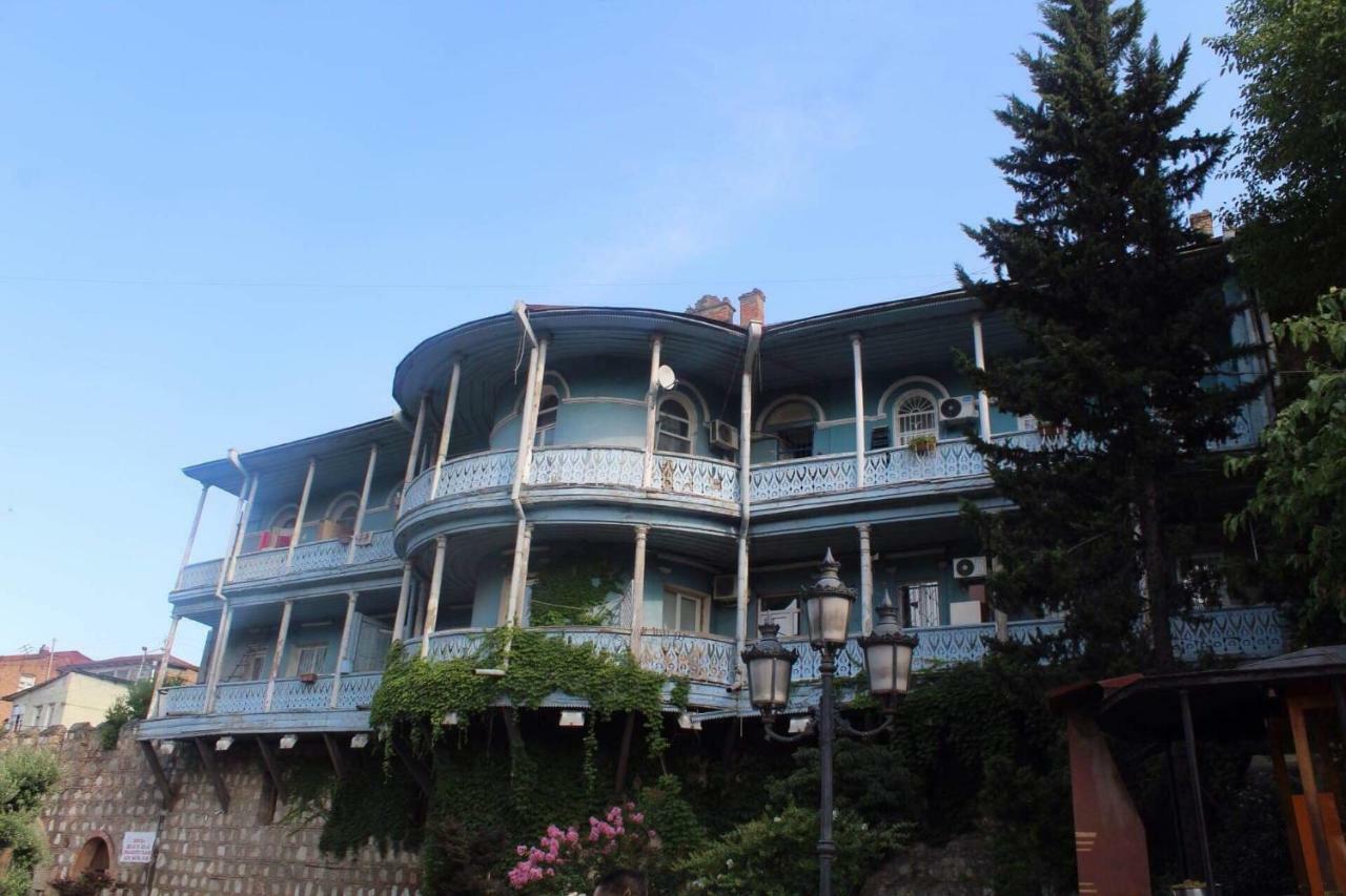 Apartment In Old Tbilisi Orbeliani Square Extérieur photo